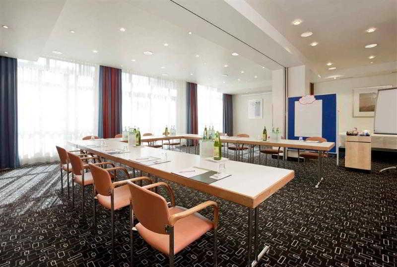 Hotel Mercure Westbahnhof Wiedeń